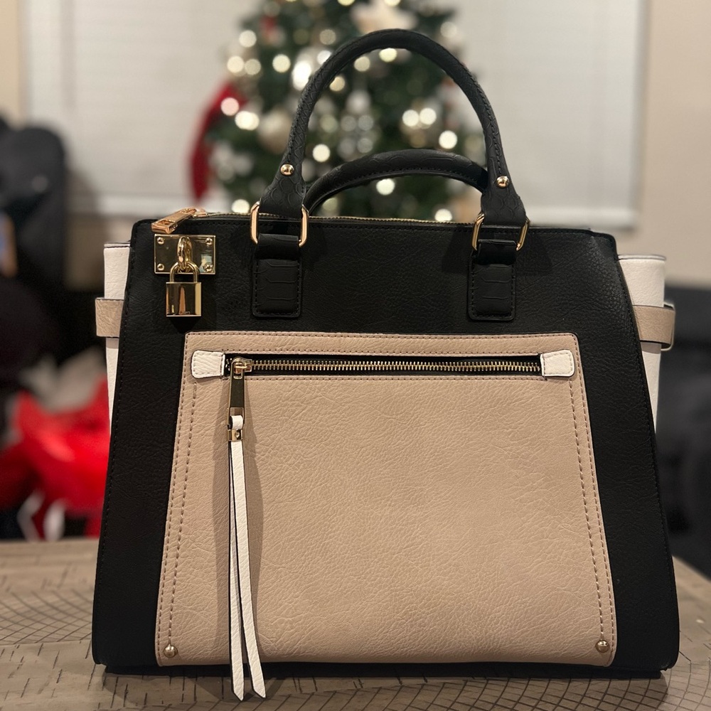 ALDO HUTCHEON-37 HANDBAG